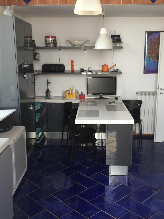 Apartamento Attico Blu Nápoles Exterior foto